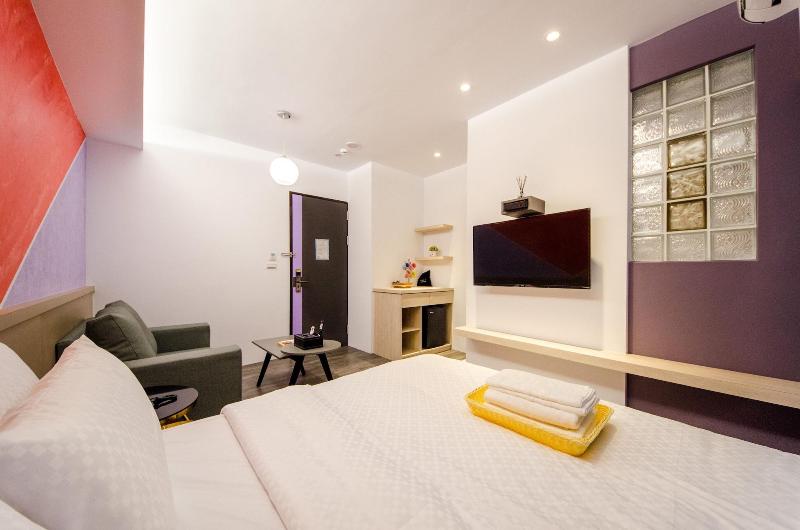 Anich Fashion Inn image