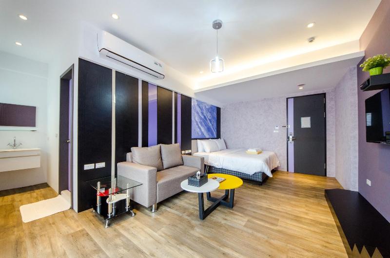 Anich Fashion Inn image