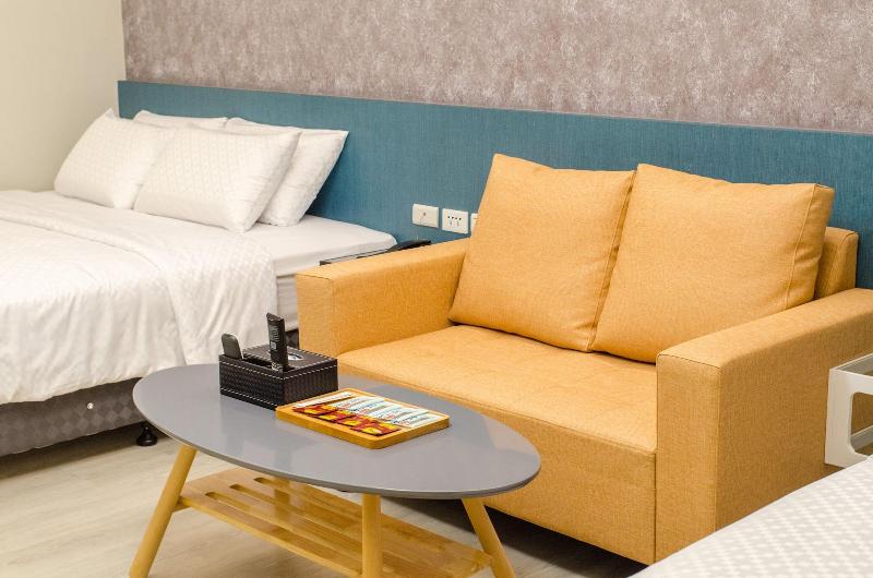 Anich Fashion Inn image