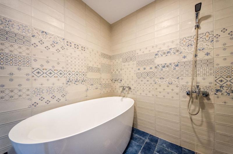 Anich Fashion Inn image