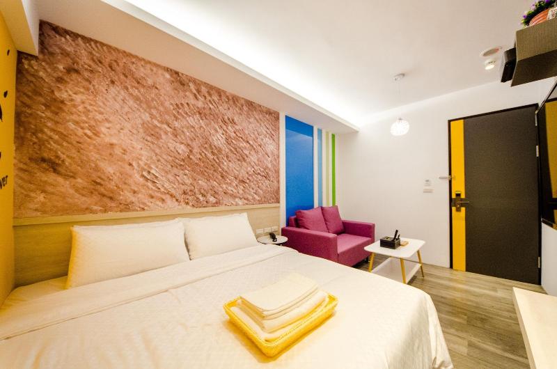 Anich Fashion Inn image