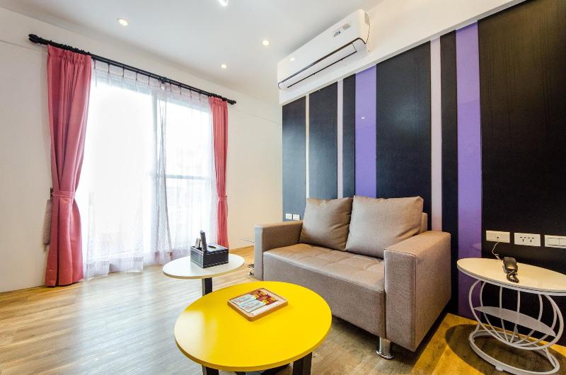 Anich Fashion Inn image