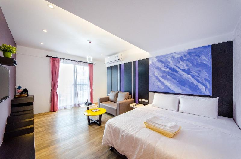Anich Fashion Inn image