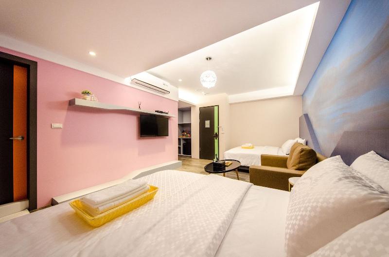 Anich Fashion Inn image