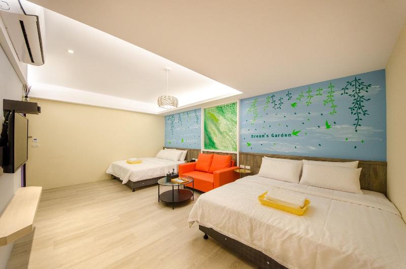 Anich Fashion Inn image