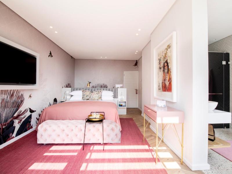 Camissa House image