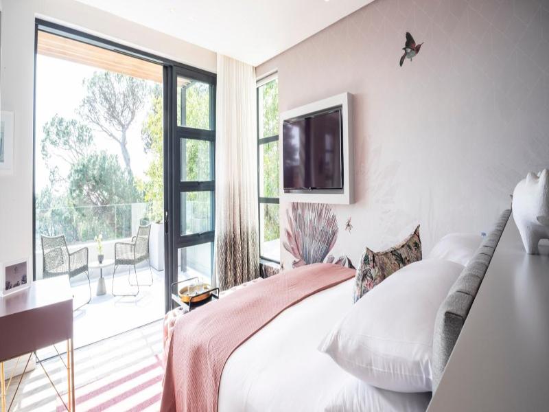 Camissa House image