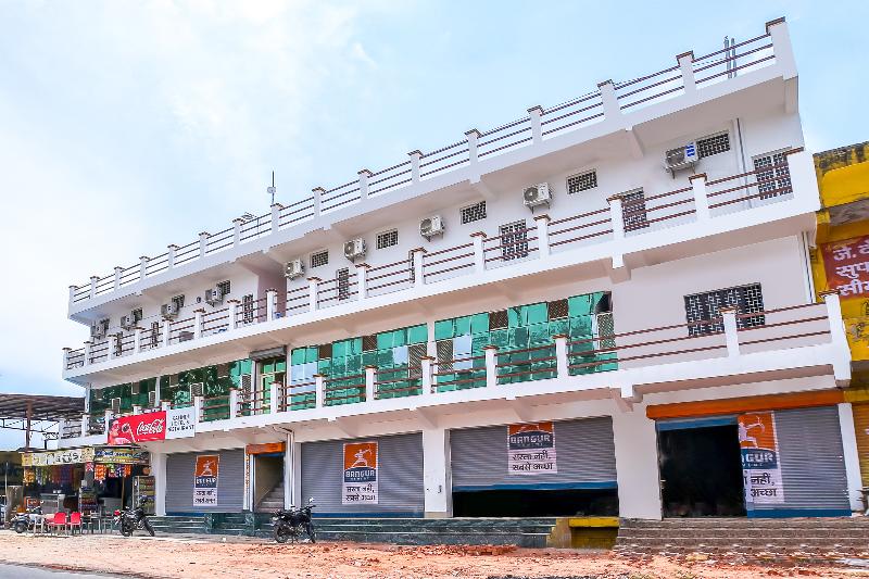 OYO 37914 Hotel Kalindi