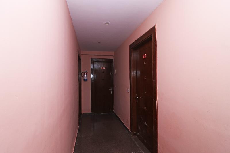 OYO 29362 Angel Pink Hotel