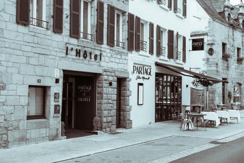 Logis Hotel Des Voyageurs — main photo