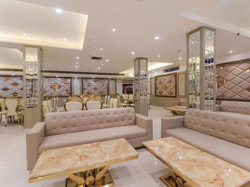 Capital O 76736 Ornate Inn By Blessings