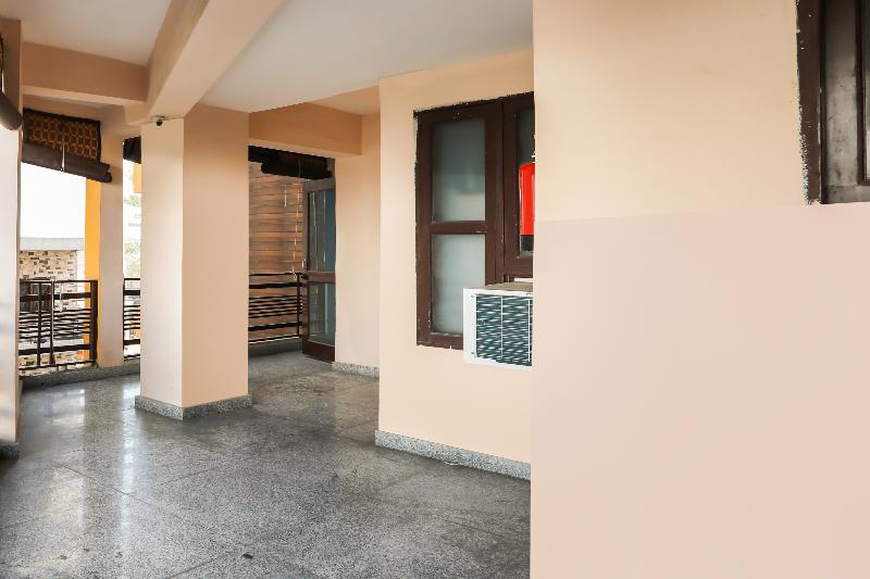 OYO 70089 Shivaay Residency
