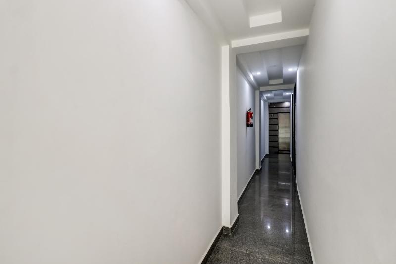 Collection O 82772 Hotel Ay Villa
