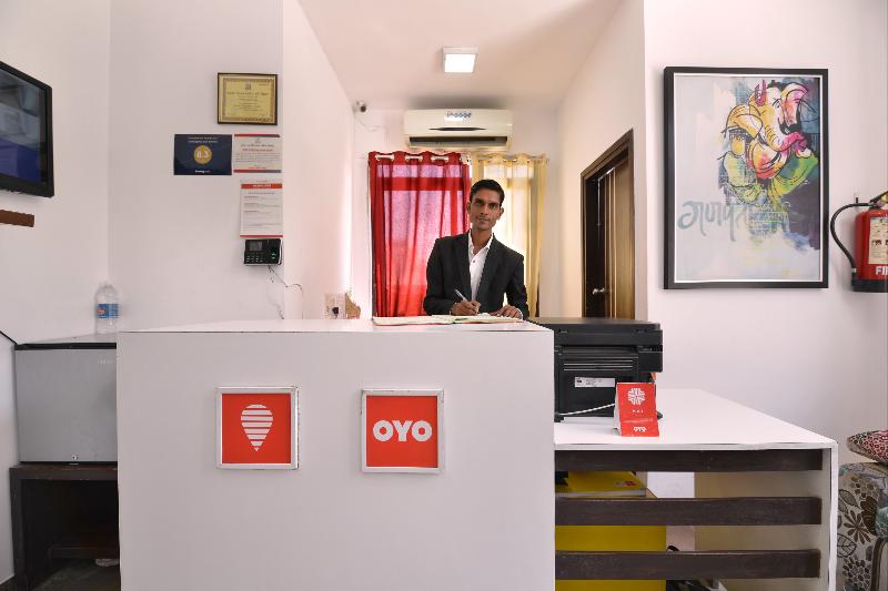 OYO Flagship 5947 Lal Kothi Scheme