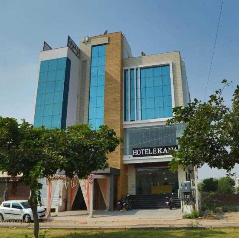 Capital O 81305 Hotel Ekana — general view