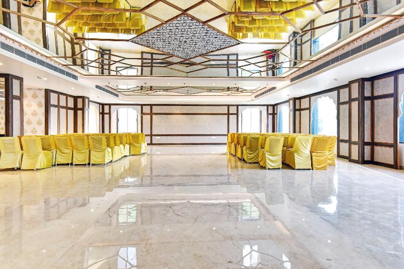 Capital O 81305 Hotel Ekana — view