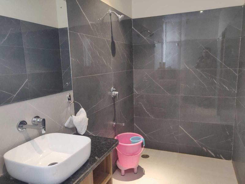 Capital O 81305 Hotel Ekana image