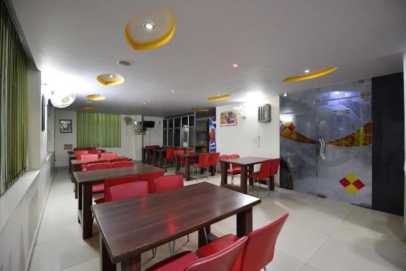 3311 Hotel Apple 9 image