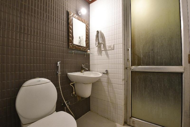 3311 Hotel Apple 9 image