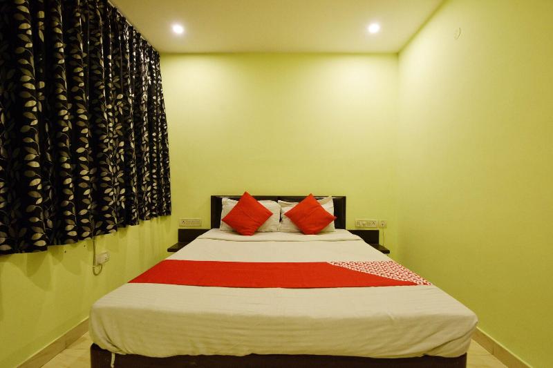 3311 Hotel Apple 9 image