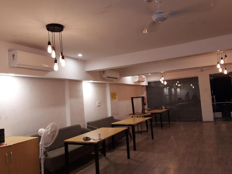 Townhouse 323 Sector 9 Hiran Magri image