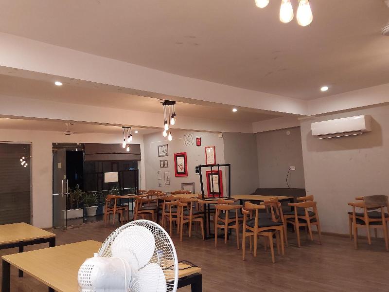 Townhouse 323 Sector 9 Hiran Magri image