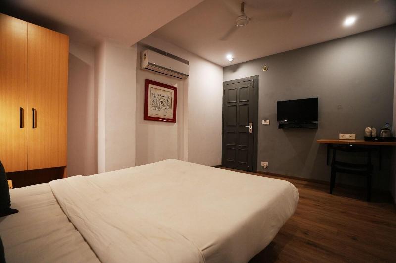 Townhouse 323 Sector 9 Hiran Magri image