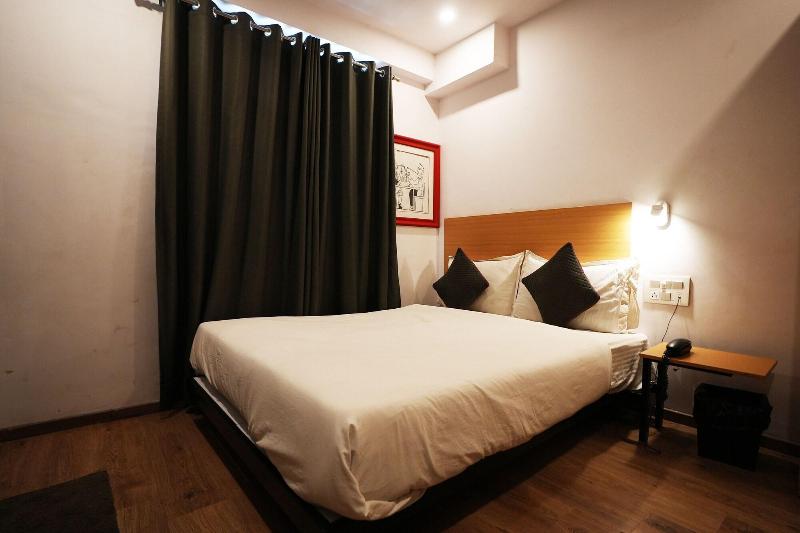 Townhouse 323 Sector 9 Hiran Magri image