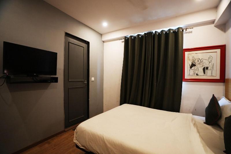 Townhouse 323 Sector 9 Hiran Magri image