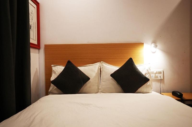 Townhouse 323 Sector 9 Hiran Magri image