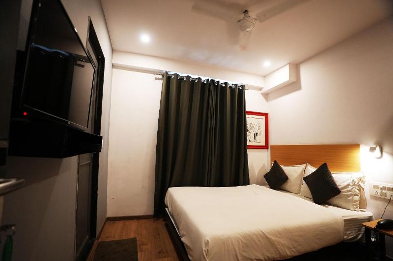 Townhouse 323 Sector 9 Hiran Magri image