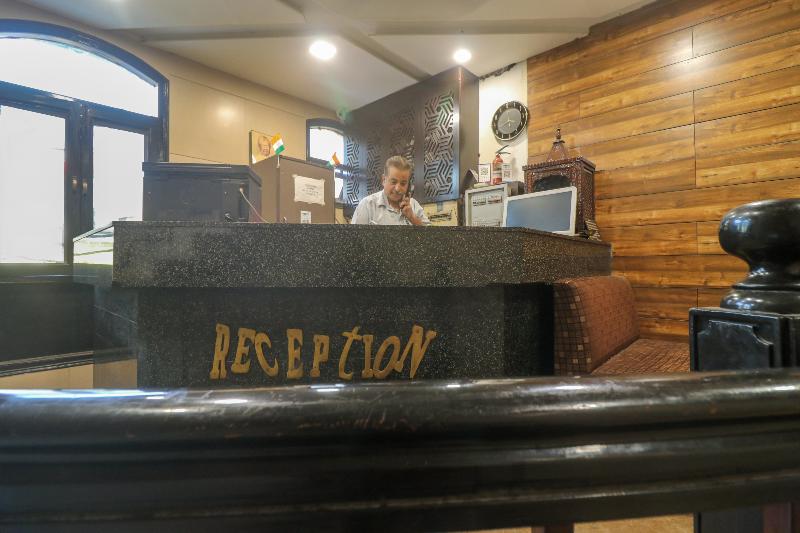 OYO 43150 Hotel Uttam Heritage