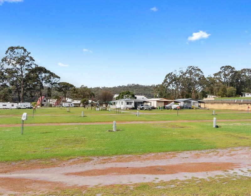 Walpole Rest Point Caravan Park — general view