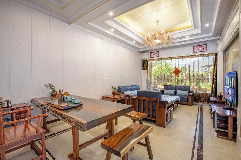 Lv ye Xian Zhuang Guesthouse