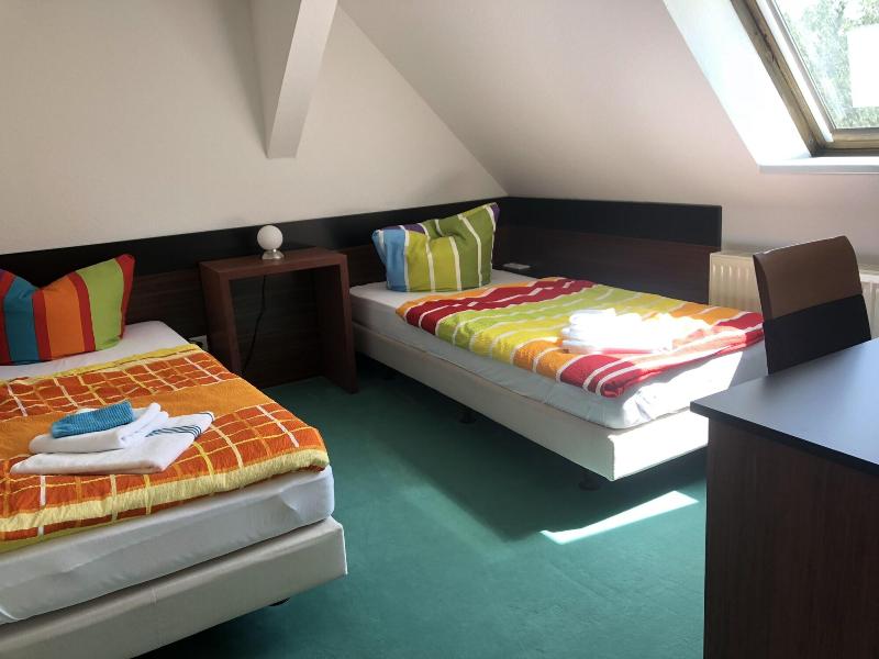 Apart Pension Plaue image