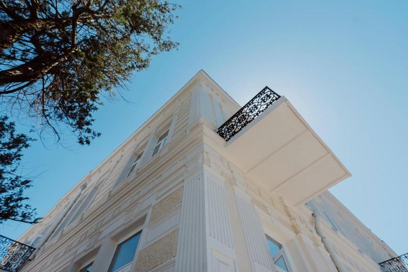 Boulevard Hotel Batumi image
