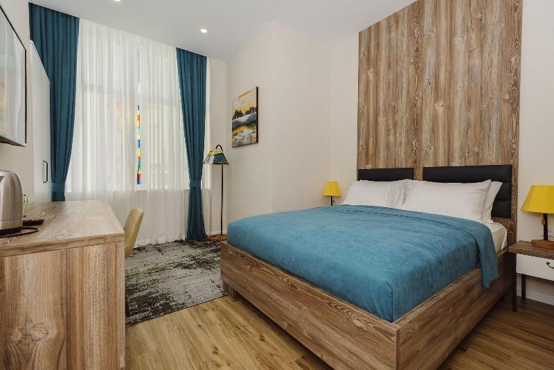 Boulevard Hotel Batumi image