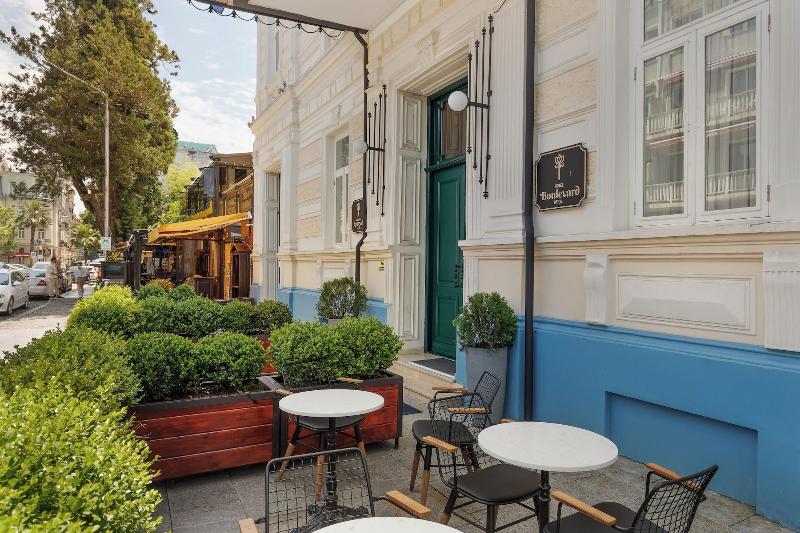 Boulevard Hotel Batumi image