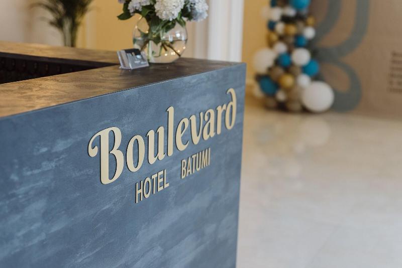 Boulevard Hotel Batumi image