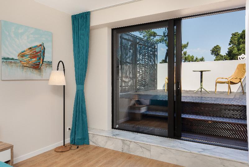Boulevard Hotel Batumi image