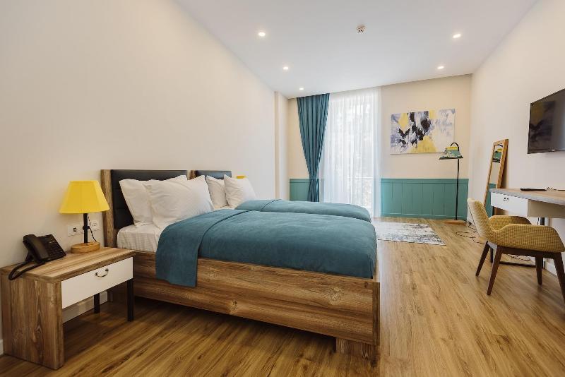 Boulevard Hotel Batumi image