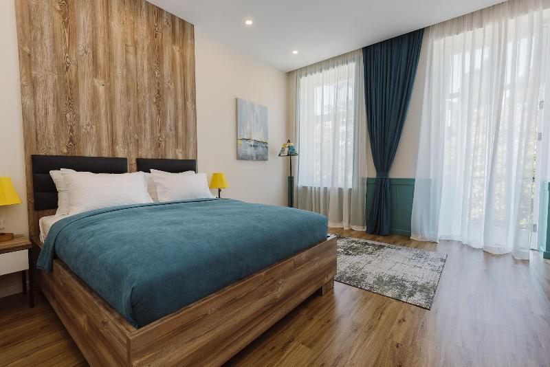 Boulevard Hotel Batumi image