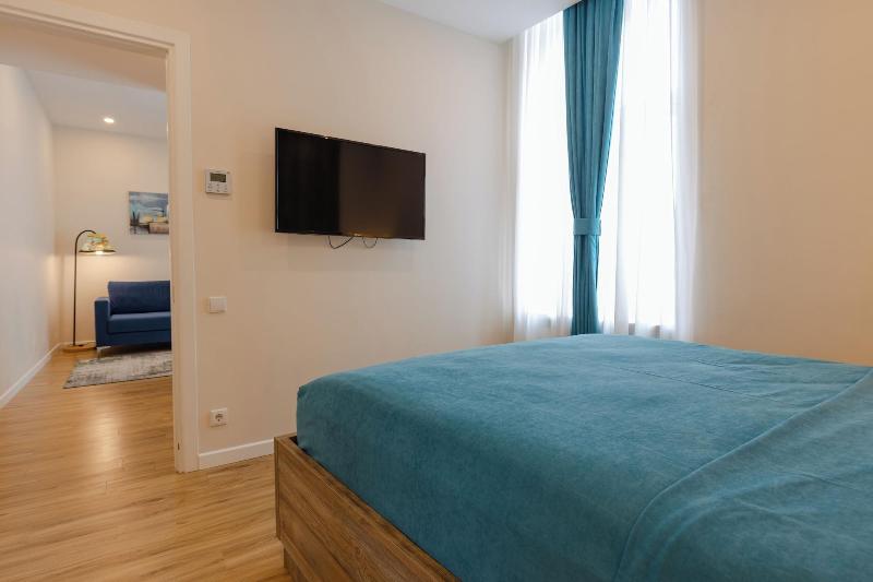 Boulevard Hotel Batumi image