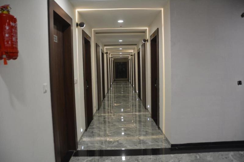 Hotel the Hind image