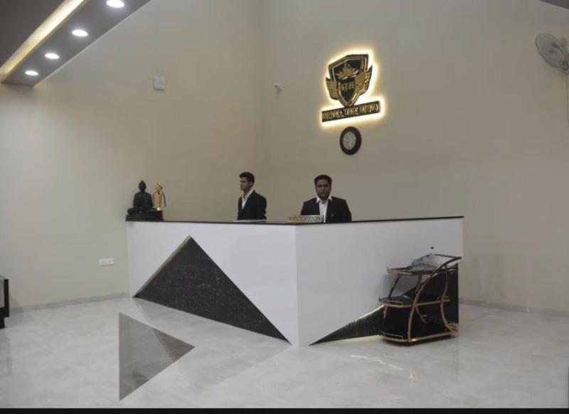 Hotel the Hind image