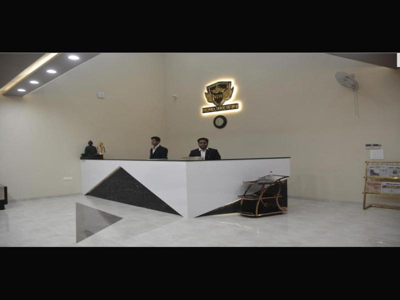 Hotel the Hind image