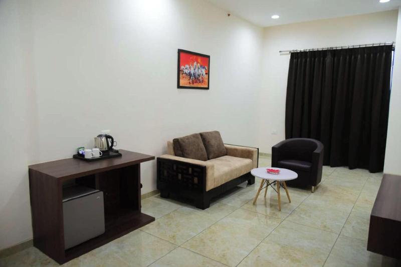 Hotel the Hind image