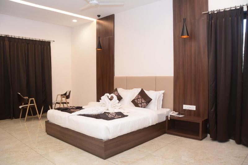 Hotel the Hind image