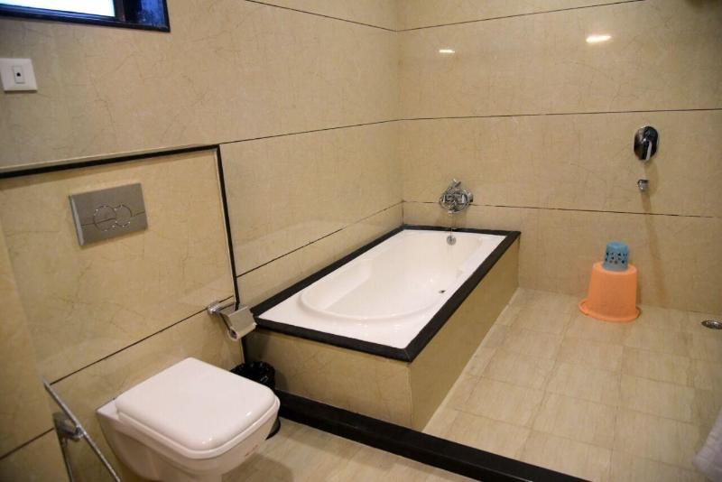 Hotel the Hind image