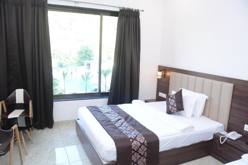 Hotel the Hind image